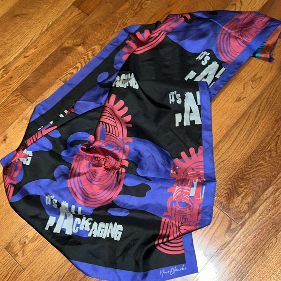 Nene Blanche  vintage Luxury Mulberry Silky Scarf - Picture 4 of 17